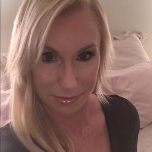 Meet your Posher, Ellen